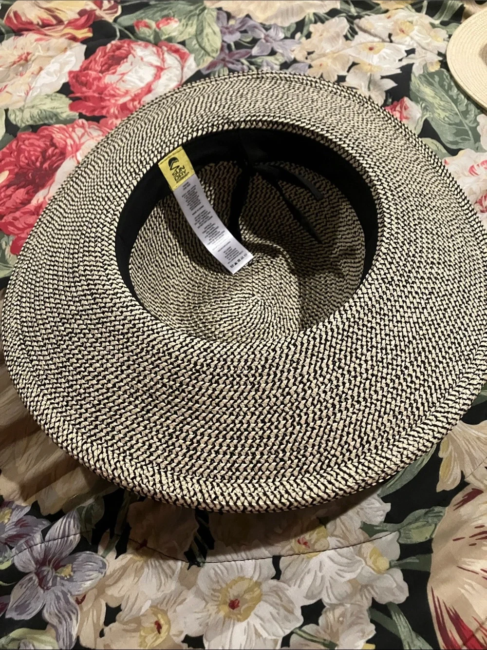 Sun Day Woven Straw Sun Hat - Black & Cream Braided
